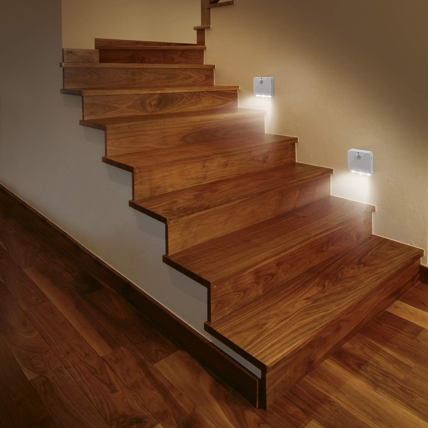 EASYmaxx 2 Wandleuchten mit Bewegungsmelder mit automatischem EIN- und Ausschalten | je 3 LEDs | Aufkleben oder Anbohren | 3 m Erfassungsradius [weiß] — Ansicht 2