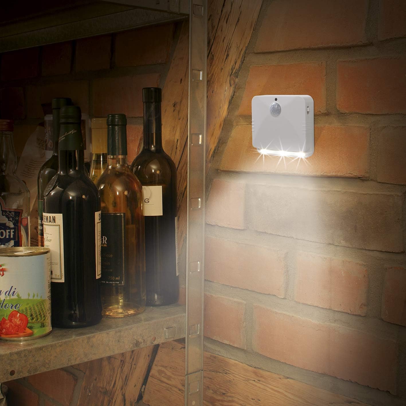 EASYmaxx 2 Wandleuchten mit Bewegungsmelder mit automatischem EIN- und Ausschalten | je 3 LEDs | Aufkleben oder Anbohren | 3 m Erfassungsradius [weiß] — Ansicht 3