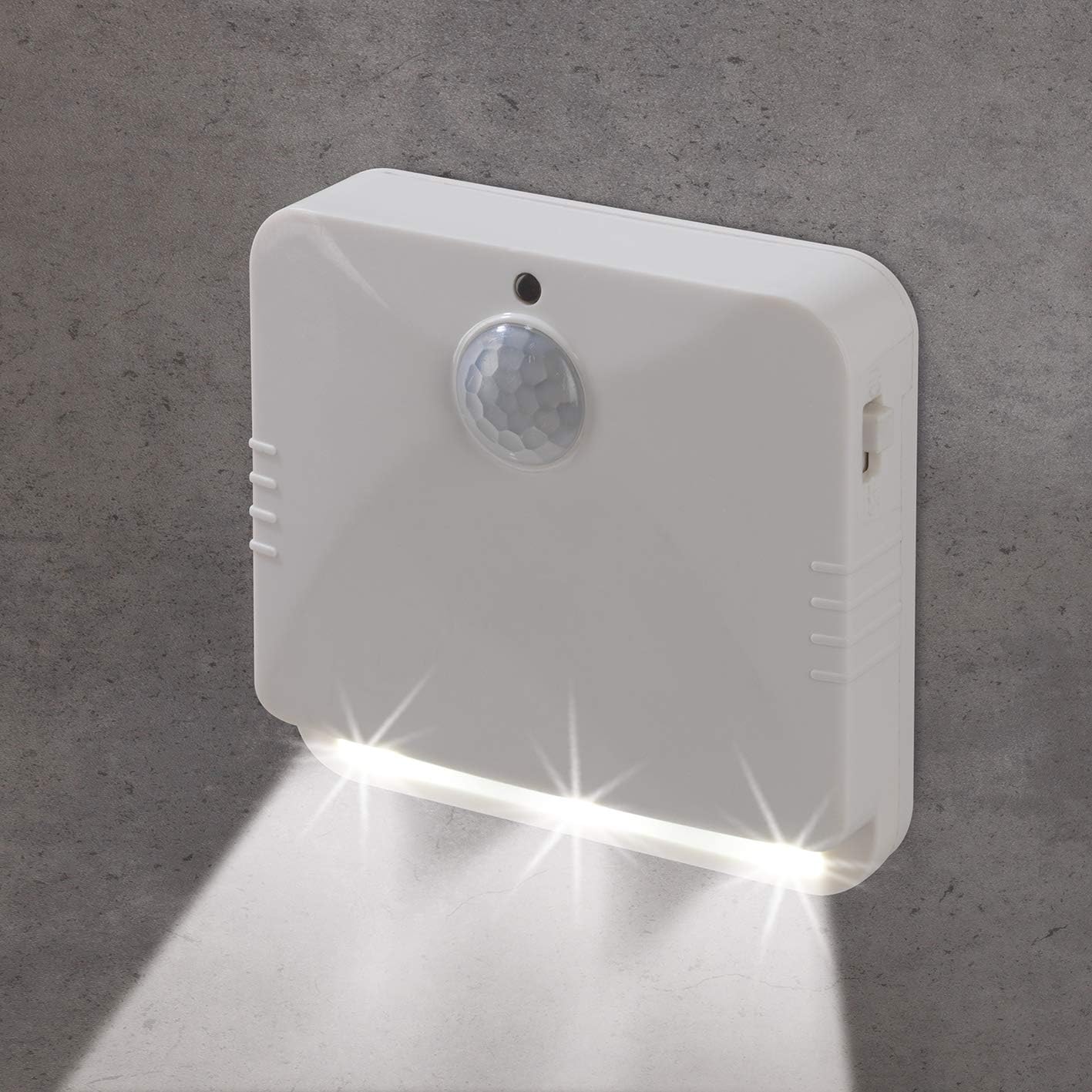 EASYmaxx 2 Wandleuchten mit Bewegungsmelder mit automatischem EIN- und Ausschalten | je 3 LEDs | Aufkleben oder Anbohren | 3 m Erfassungsradius [weiß] — Ansicht 4