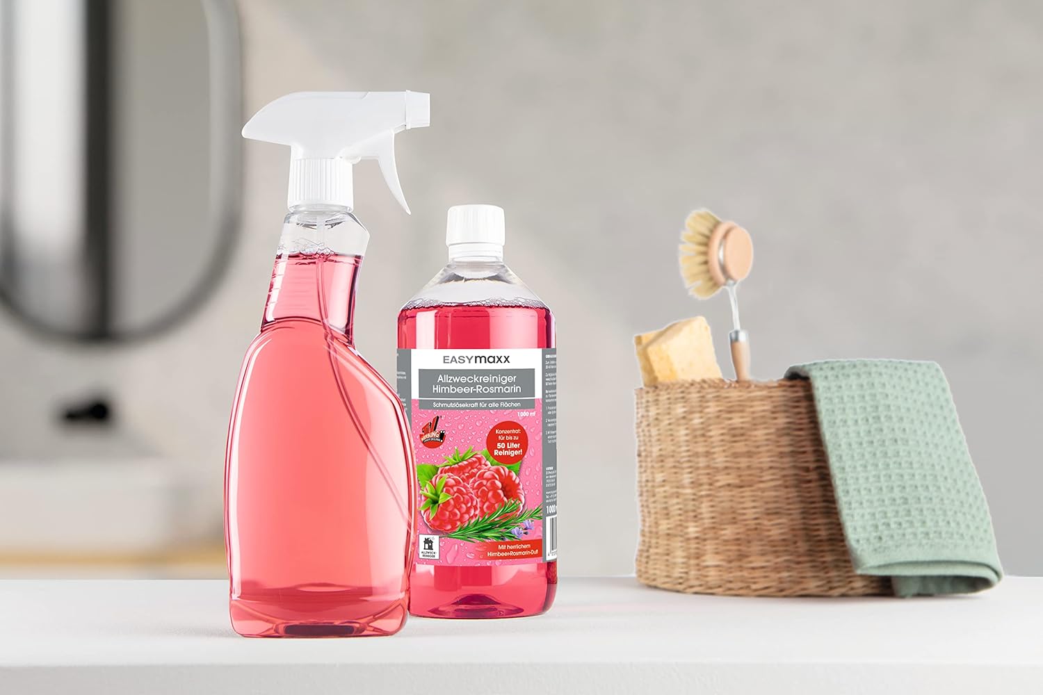 EASYmaxx Allzweckreiniger Himbeer-Rosmarin | Reiniger-Konzentrat und Sprühflasche | Schmutzlösekraft für alle Flächen, ideal für Kochfelder, Grillroste, Backöfen u.v.m. [1000 ml] — Ansicht 2
